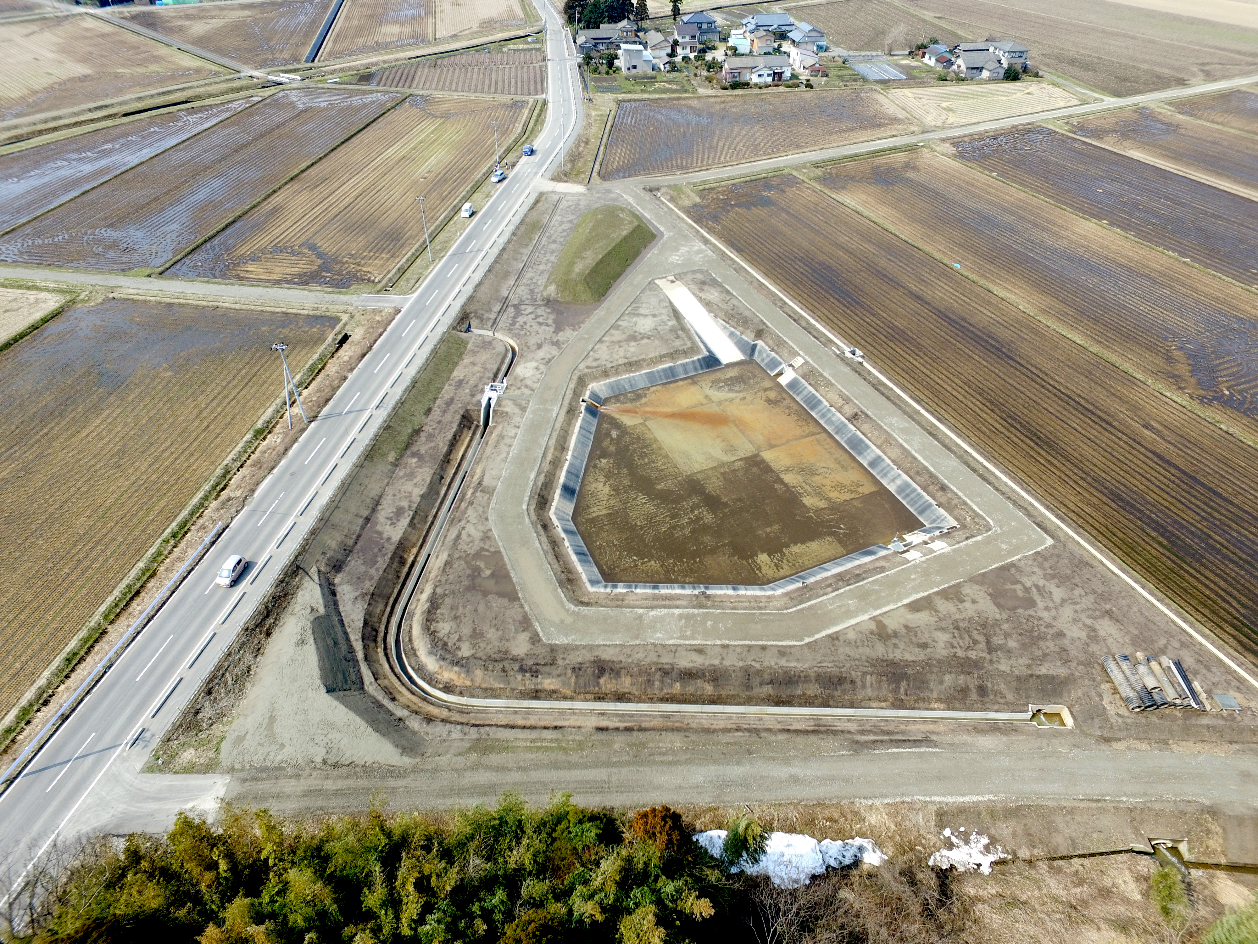 加治川右岸地区ファームポンド第3次工事（新潟県新発田地域振興局）